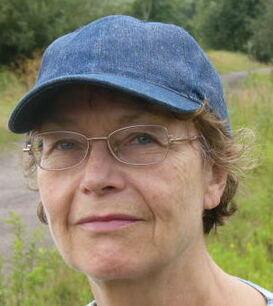 Elke Schulz Liebe Angehörige, in dieser Zeit des Schmerzes wünschen wir Ihnen Kraft, den Verlust im Kreise Ihrer Liebsten zu verarbeiten. Als Zeichen unserer Anteilnahme und des Gedenkens entzünden wir dieses erste Licht. Möge diese Gedenkseite Ihnen hel Liebe Angehörige, in dieser Zeit des Schmerzes wünschen wir Ihnen Kraft, den Verlust im Kreise Ihrer Liebsten zu verarbeiten. Als Zeichen unserer Anteilnahme und des Gedenkens entzünden wir dieses erste Licht. Möge diese Gedenkseite Ihnen helfen, Erinner