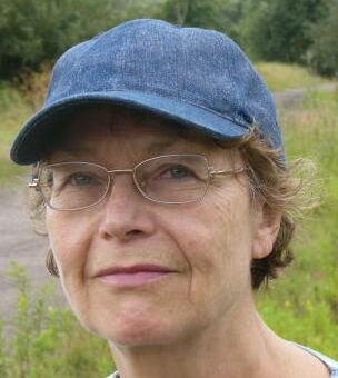 Elke Schulz Liebe Angehörige, in dieser Zeit des Schmerzes wünschen wir Ihnen Kraft, den Verlust im Kreise Ihrer Liebsten zu verarbeiten. Als Zeichen unserer Anteilnahme und des Gedenkens entzünden wir dieses erste Licht. Möge diese Gedenkseite Ihnen hel Liebe Angehörige, in dieser Zeit des Schmerzes wünschen wir Ihnen Kraft, den Verlust im Kreise Ihrer Liebsten zu verarbeiten. Als Zeichen unserer Anteilnahme und des Gedenkens entzünden wir dieses erste Licht. Möge diese Gedenkseite Ihnen helfen, Erinner